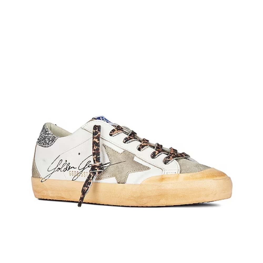 Golden Goose Superstar sneaker